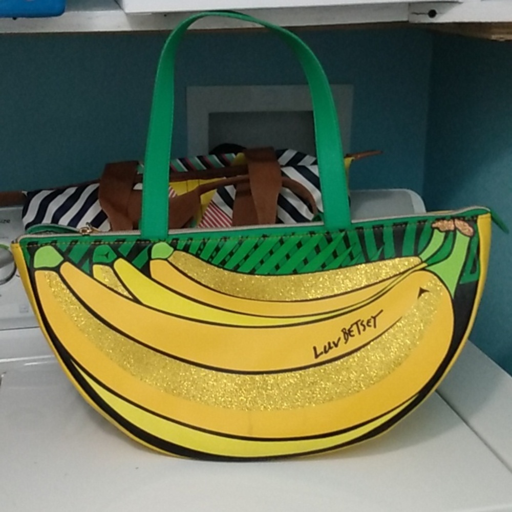 Betsey Johnson banana bag